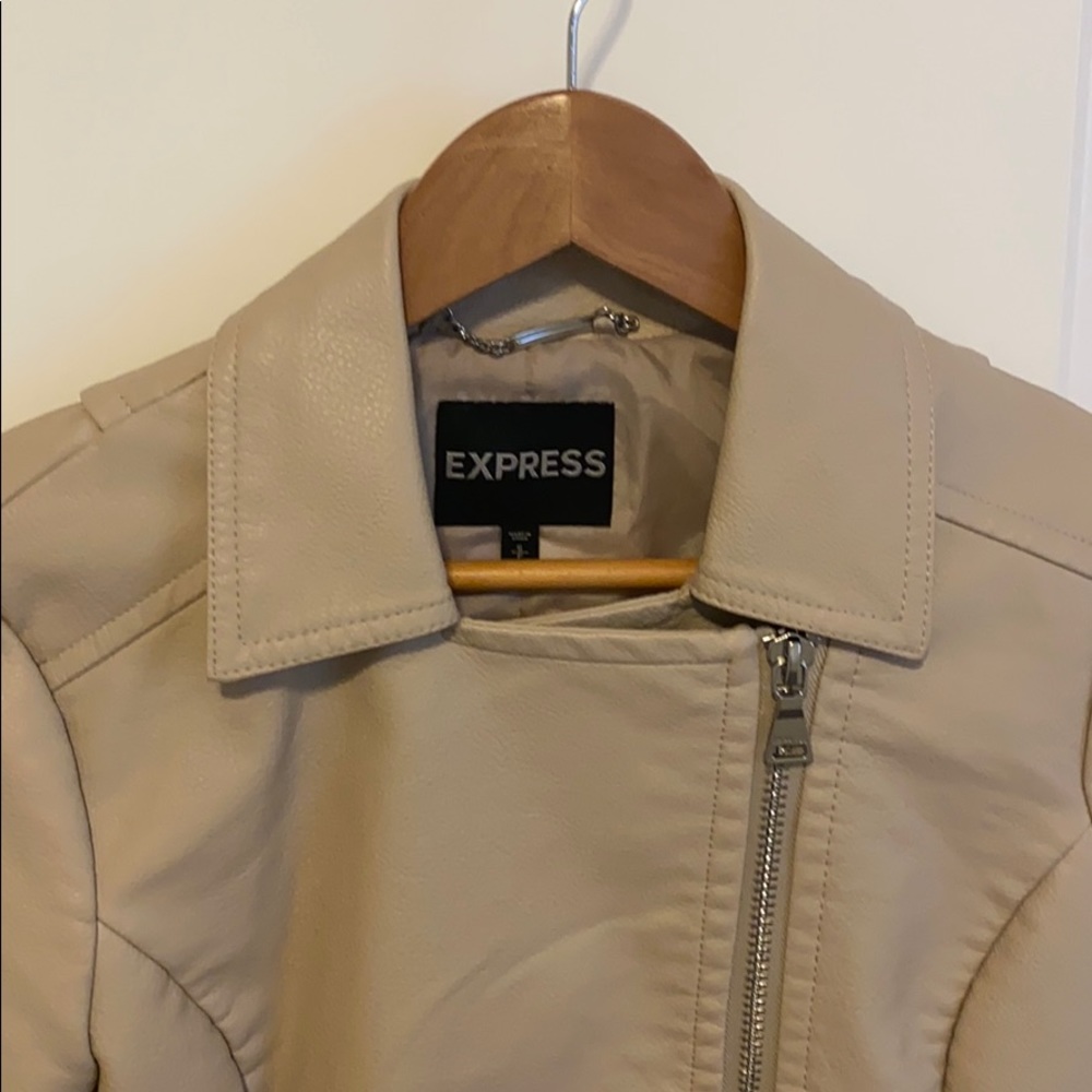 Express Jacket - image 2